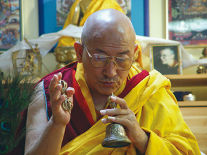 Khen Rimpoche Losang Pendre